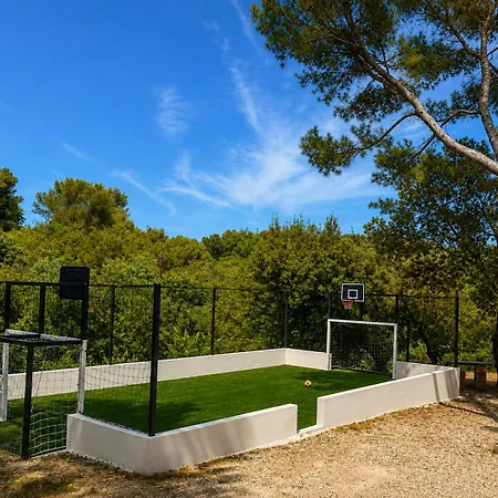 Βίλα Design- Piscine- Loisirs Prives *
